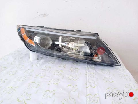 "Kia Optima 2014" farası (ABŞ)