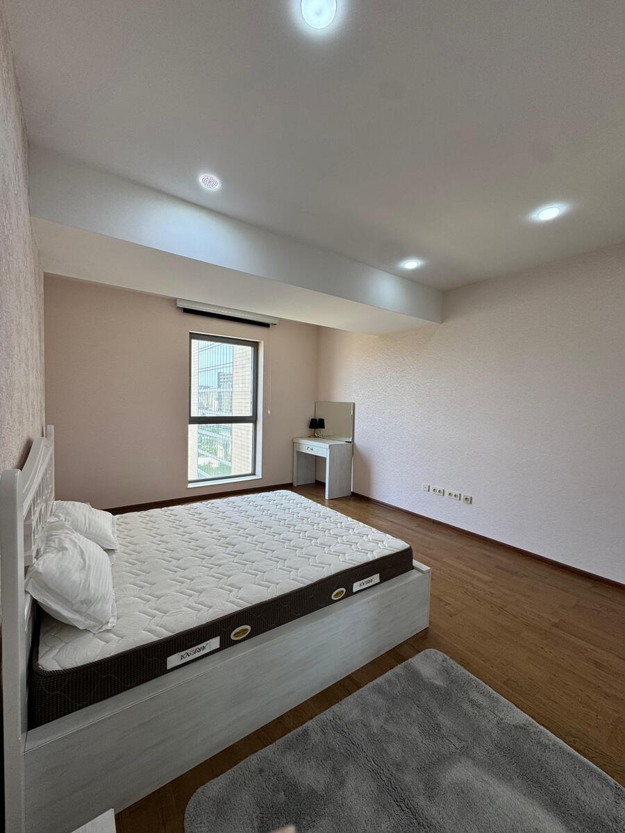 İcarəyə verilir 3 otaqlı yeni tikili 170 m² — Mənzil, Bakı (12)