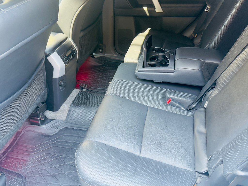 Toyota Land Cruiser Prado, 2.7 L, 2010 il, 189 000 km — Avtomobillər, Bakı (7)