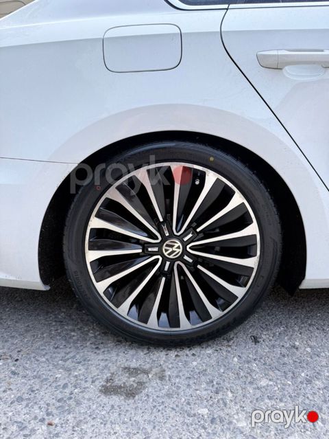 Disk teker satilir tekerler 1 gundu alinib hec 10 km getmiyib 700 — Bakı
