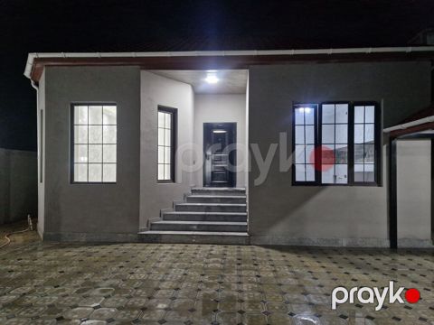 Həyət evi – müstəqil tikili - Tam hasarlanmış, darvazalı həyət