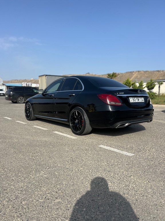 Mercedes C 300, 2.0 L, 2015 il, 181 000 km — Avtomobillər, Bakı (5)