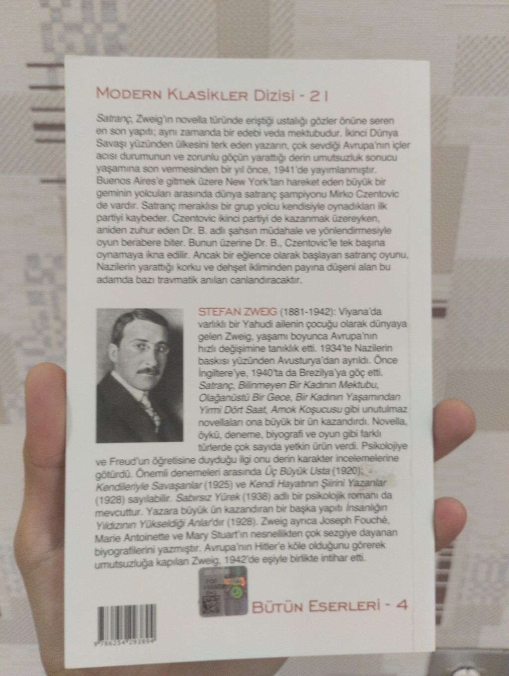 Məhsul: Kitab – “Satranç” (Stefan Zweig) Seriya: Modern Klasiklər — Kitablar, Masazır (2)