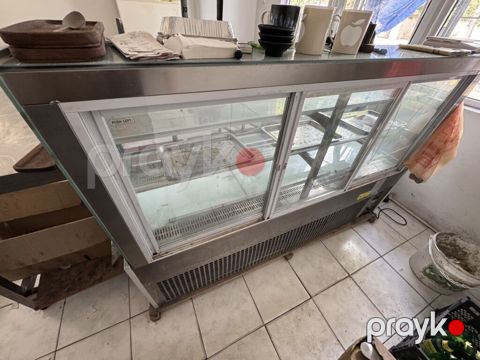 Soyuducu vitrini – restoran, kafe, şirniyyat və fast‑food obyektləri — Sumqayıt