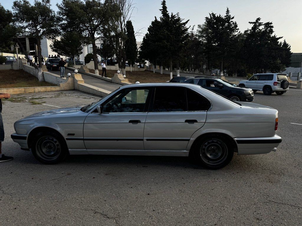 BMW 525, 2.5 L, 1995 il, 254 560 km — Avtomobillər, Bakı (6)