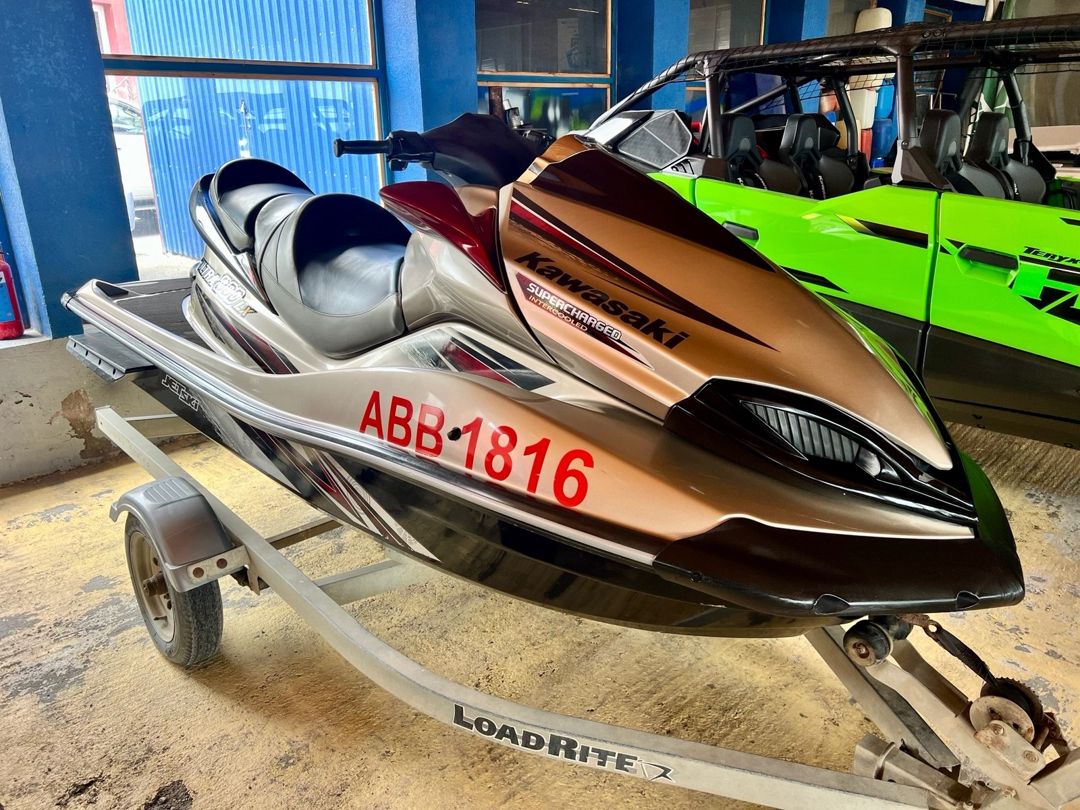 Kawasakı 300 supercharged ultra lx — Su nəqliyyatı, Bakı