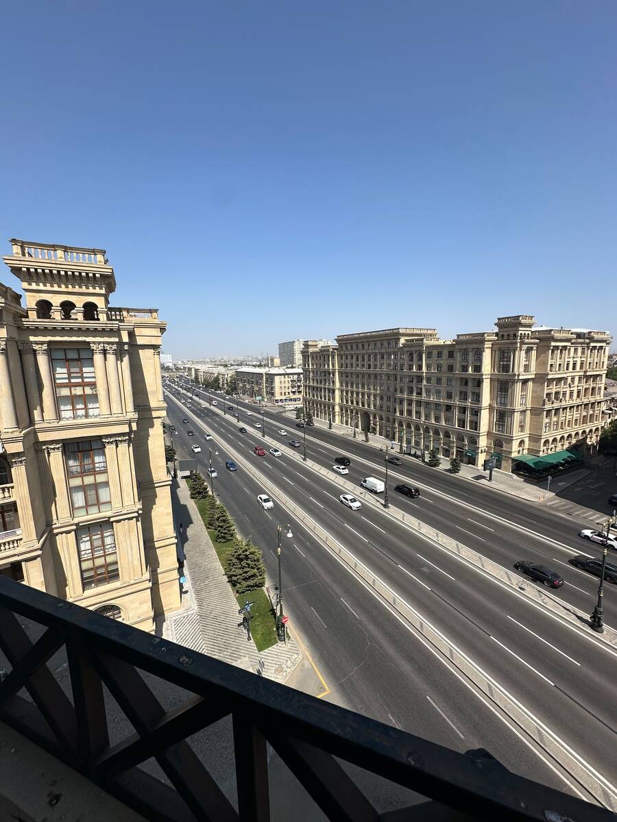 İcarəyə verilir 5 otaqlı yeni tikili 235 m² — Mənzil, Bakı