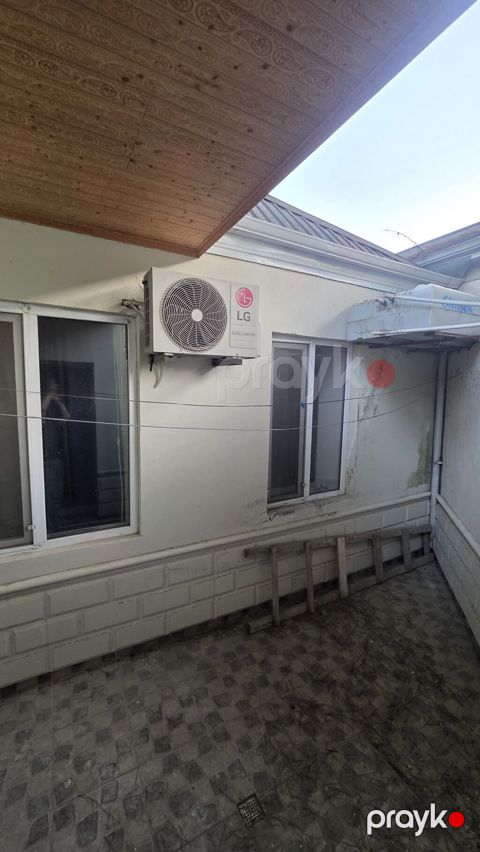 3 otaqlı, 80 kv. m, Yeni təmirli