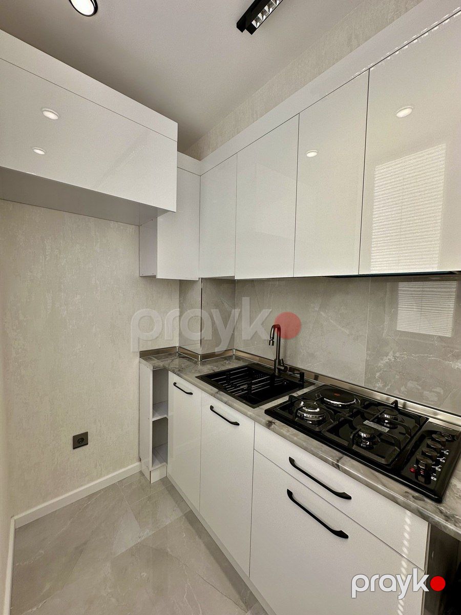 Satılır 3 otaqlı köhnə tikili 65 m² — Mənzil, Bakı (10)