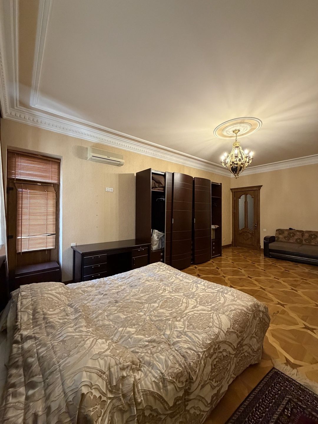 Satılır 5 otaqlı yeni tikili 250 m² — Mənzil, Bakı (12)