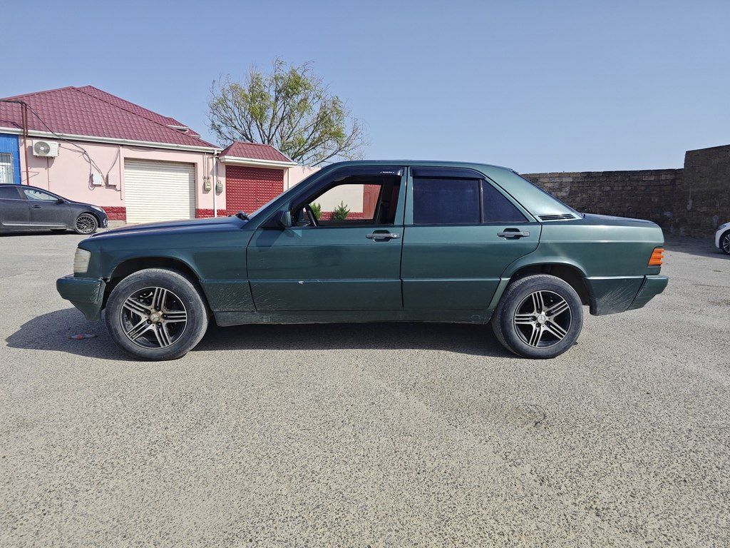 Mercedes 190, 2.0 L, 1991 il, 300 000 km — Avtomobillər, Bakı (2)