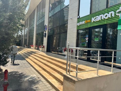 Satılır obyekt 115 m² — Bakı