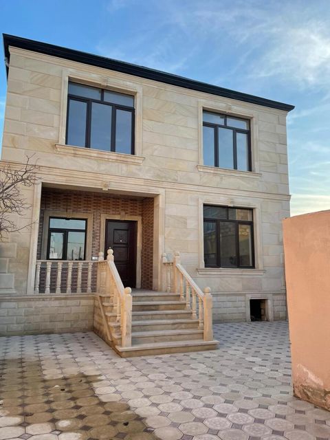 Satılır 4 otaqlı həyət evi/bağ evi 155 m² — Bakı