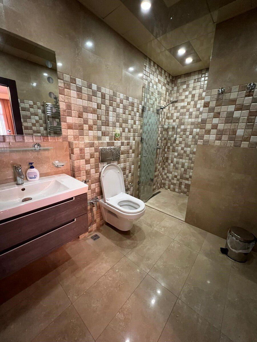 İcarəyə verilir 3 otaqlı yeni tikili 140 m² — Mənzil, Bakı (5)