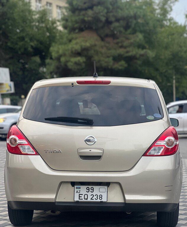 Nissan Tiida, 1.6 L, 2011 il, 95 000 km — Avtomobillər, Bakı (4)