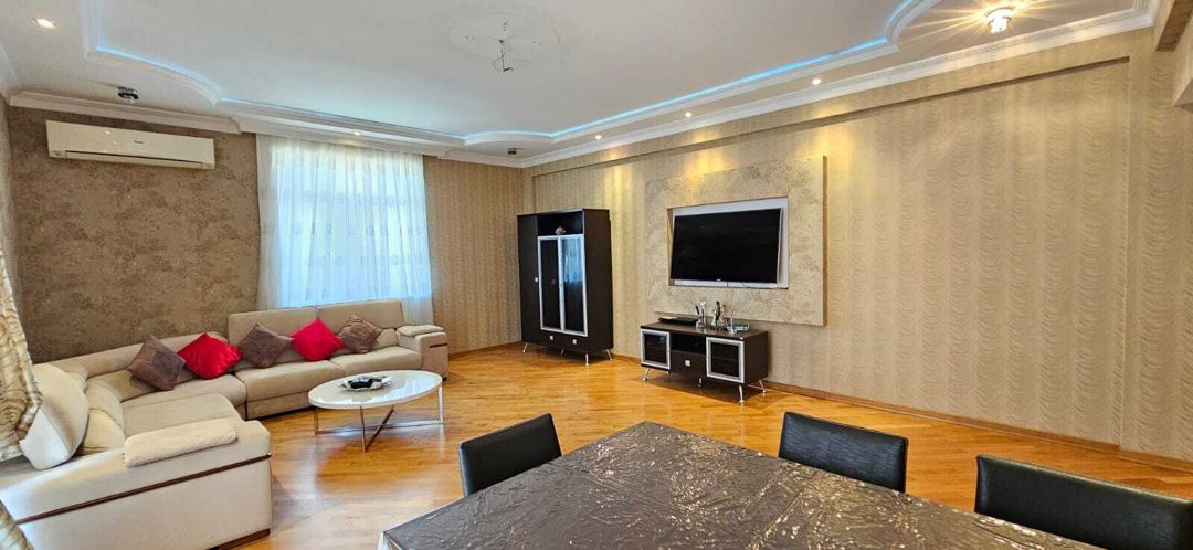 Satılır 4 otaqlı yeni tikili 179 m² — Mənzil, Bakı (3)