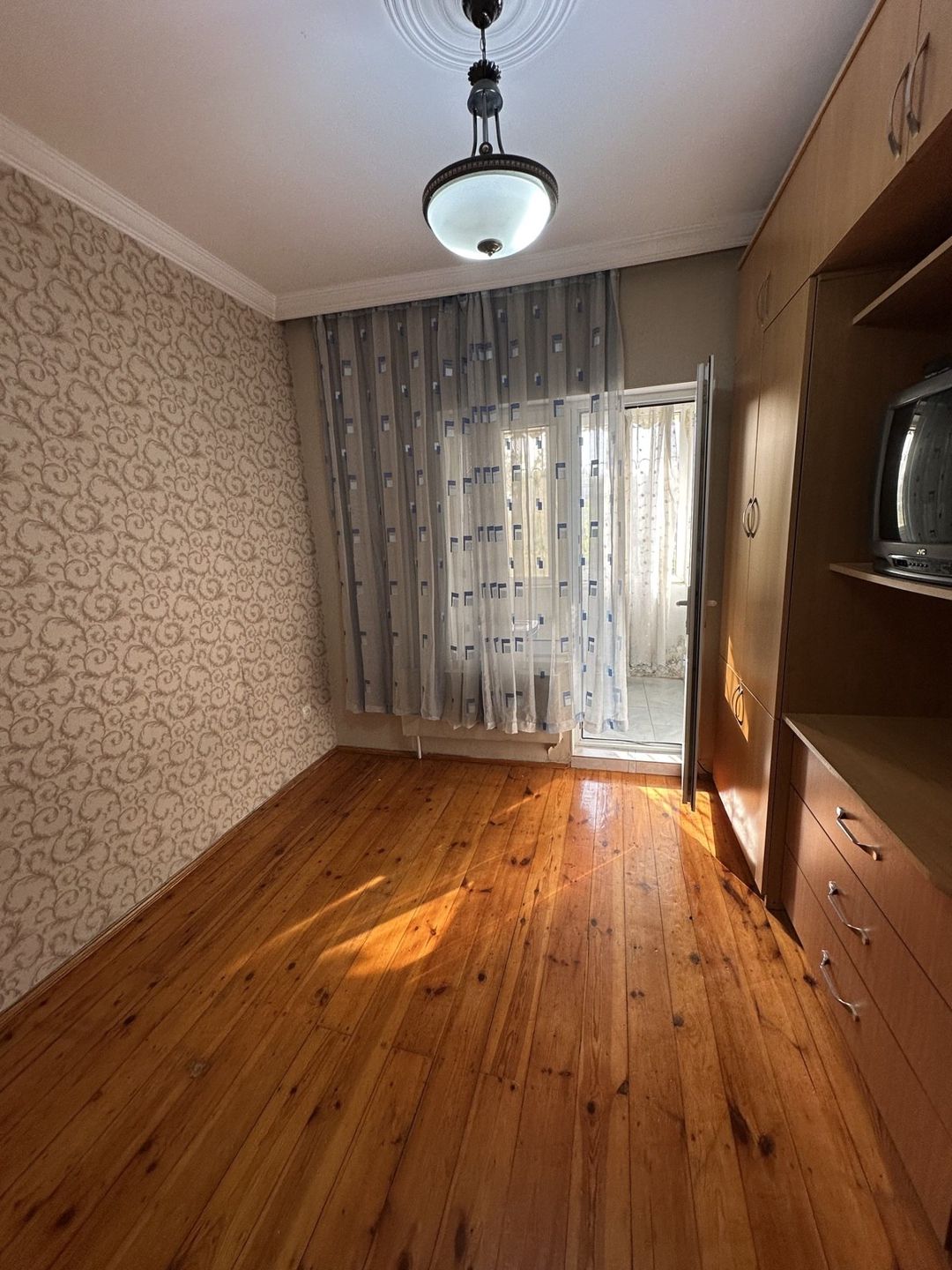 İcarəyə verilir 4 otaqlı köhnə tikili 100 m² — Mənzil, Bakı (7)