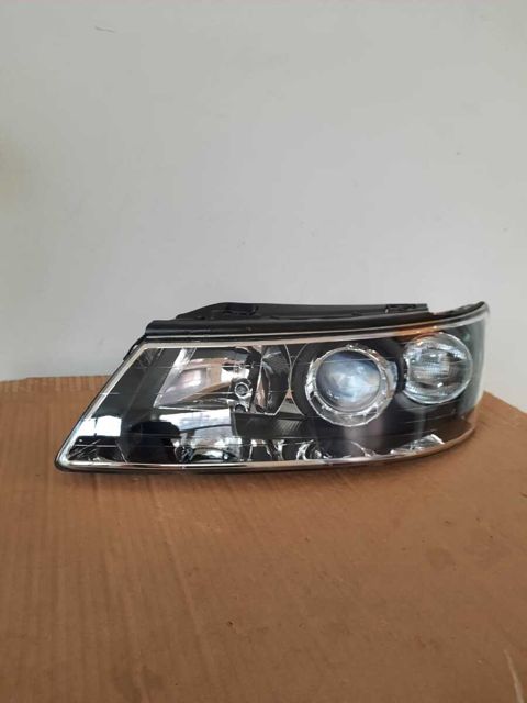 "Hyundai Sonata 2007" ön farası — Bakı