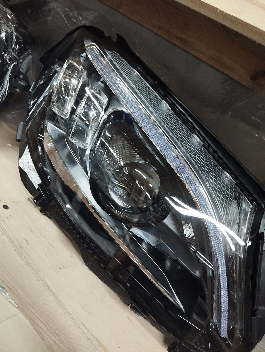 Mercedes W205 Fara multibeam — Ehtiyat hissələri və aksesuarlar, Bakı (9)