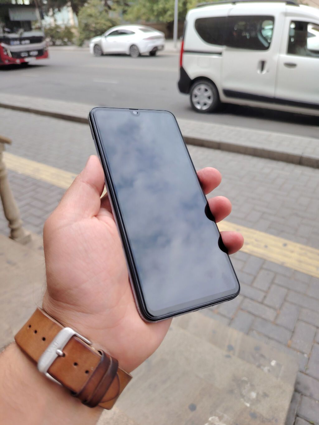 Samsung Galaxy A70, 128 GB, Zəmanət, Sensor, İki sim kartlı — Samsung, Bakı (2)