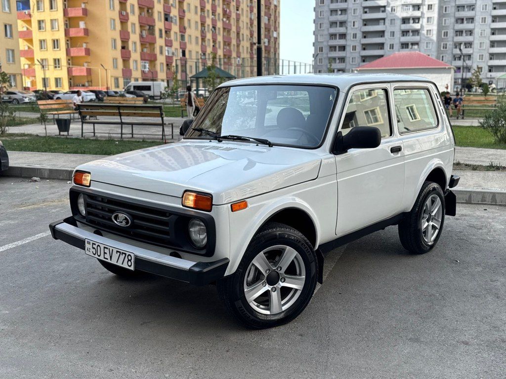 Lada (VAZ) Niva, 1.7 L, 2018 il, 63 000 km — Avtomobillər, Bakı (6)