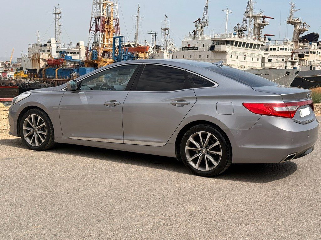 Hyundai Grandeur, 2.2 L, 2014 il, 360 000 km — Avtomobillər, Bakı (7)