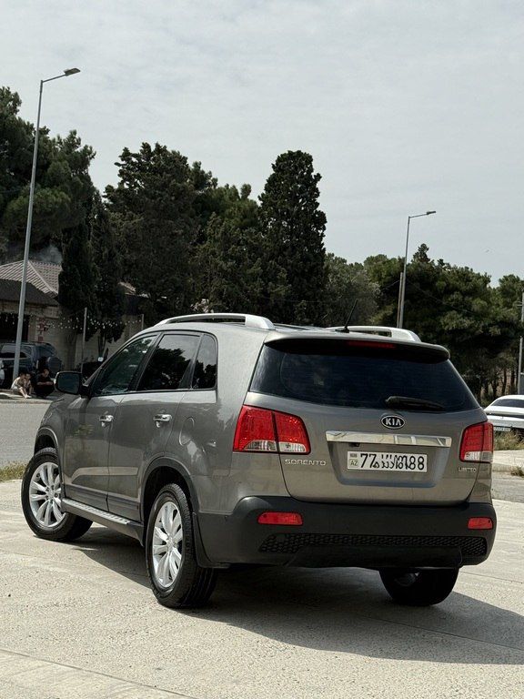 Kia Sorento, 2.0 L, 2010 il, 257 000 km — Avtomobillər, Bakı (7)