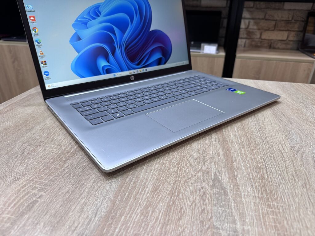 İşlənmiş HP Pavilion, 17.3 Intel Core i7, 512 GB, Ünvandan götürmə, Ödənişli çatdırılma, Rayonlara çatdırılma — HP, Bakı (7)