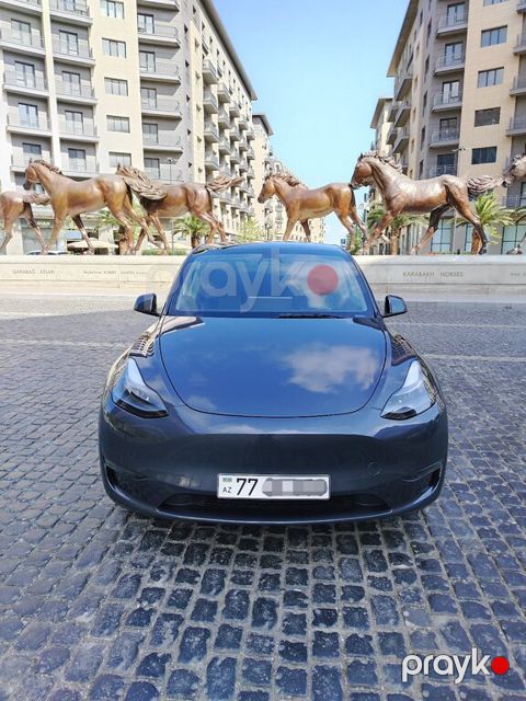 Tesla Model Y, 75 kWh, 2023 il, 72 000 km