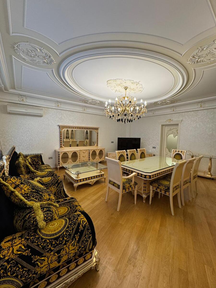 Satılır 4 otaqlı yeni tikili 220 m² — Mənzil, Bakı (3)