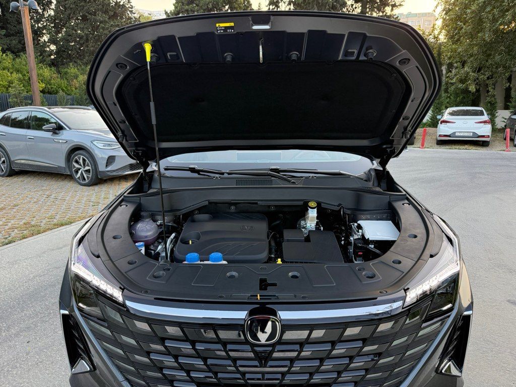 Changan Uni-Z, 1.5 L, 18.4 kWh, 2024 il, 4 500 km — Avtomobillər, Bakı (8)