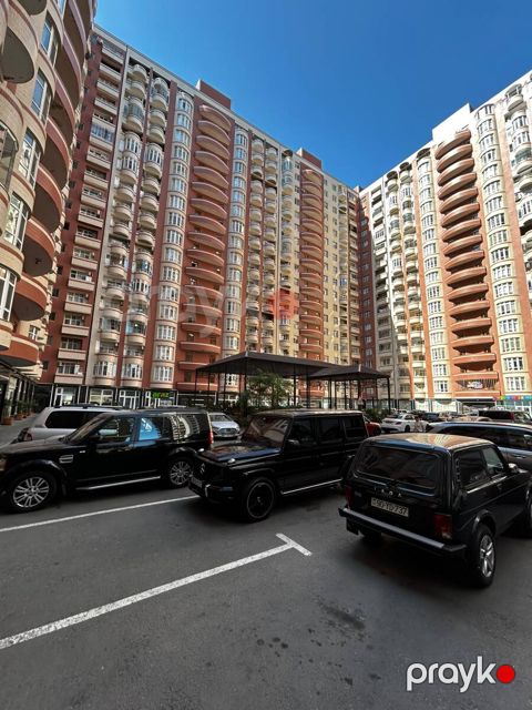 Satılır 4 otaqlı yeni tikili 170 m² — Bakı