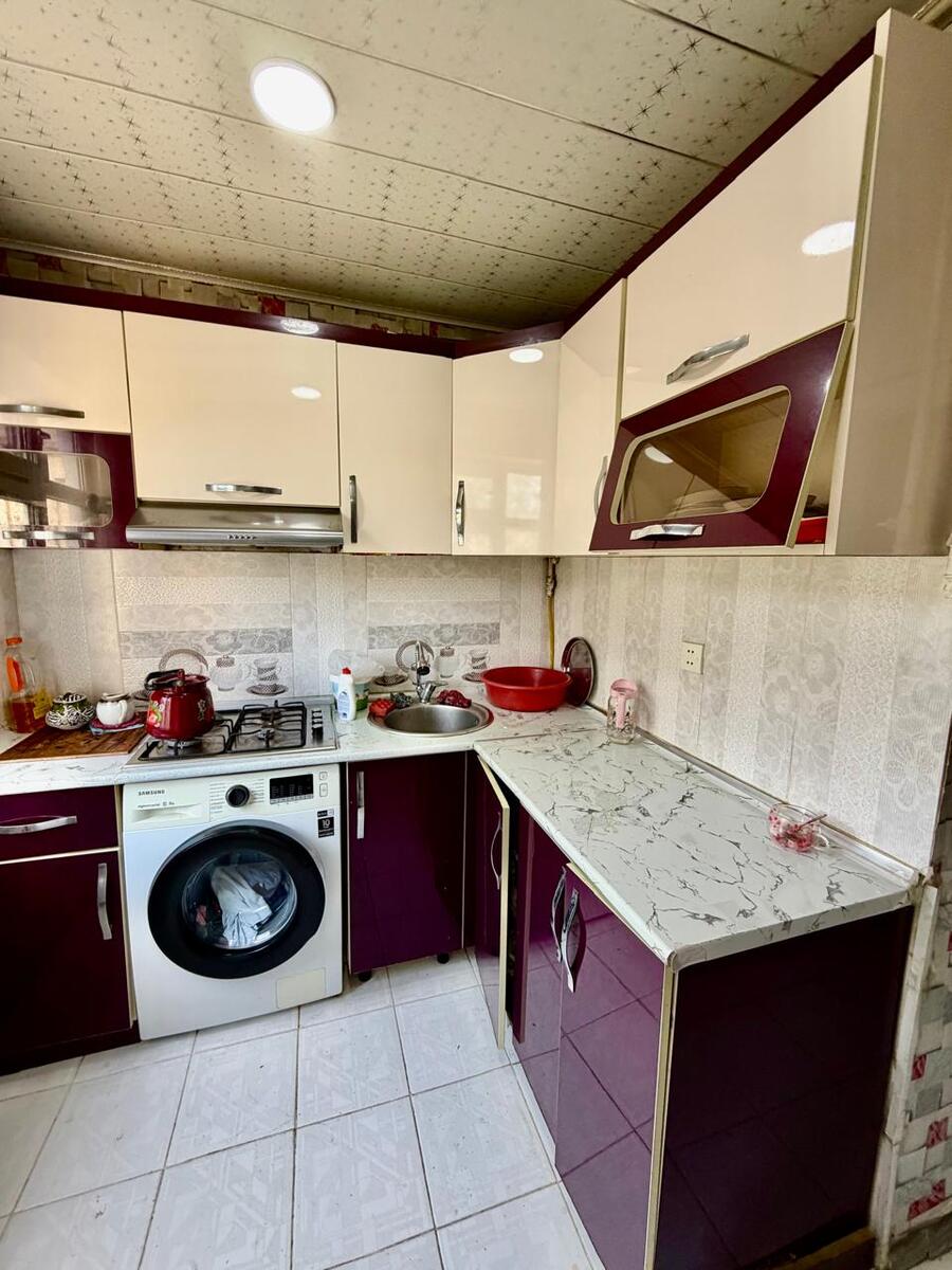Satılır 4 otaqlı köhnə tikili 100 m² — Mənzil, Bakı (12)