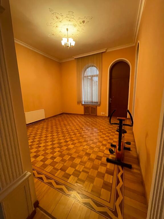 Satılır 12 otaqlı həyət evi/bağ evi 1060 m² — Ev, villa, Bakı (8)
