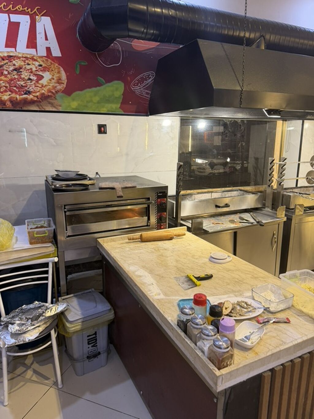 Pizza, Pide, Lahmacun və Kabab-Dürüm restoranı - Mərkəzi yerdə — Əmlak, Bakı (7)