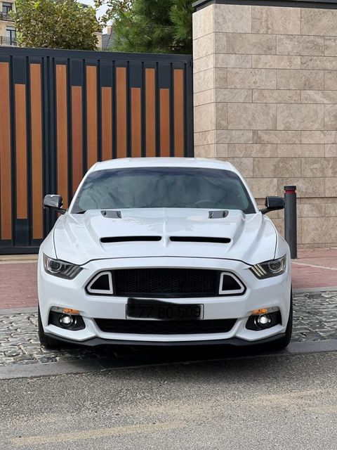 Ford Mustang, 2.3 L, 2015 il, 138 000 km — Bakı