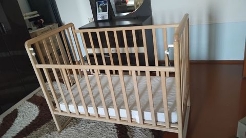 Oğlan və qız üçün, İşlənmiş, Dördbucaq, Beşik, Dəstsiz, Matras ilə, Yellənmə mexanizmi ilə — Masazır