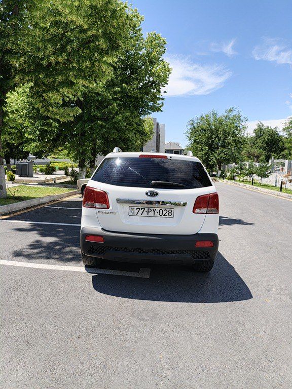 Kia Sorento, 2.4 L, 2010 il, 195 000 km — Avtomobillər, Zaqatala (7)