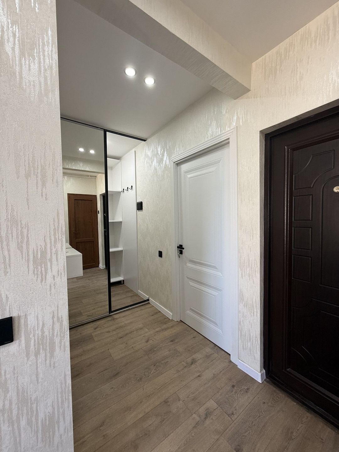 Satılır 2 otaqlı köhnə tikili 65 m² — Mənzil, Bakı (8)