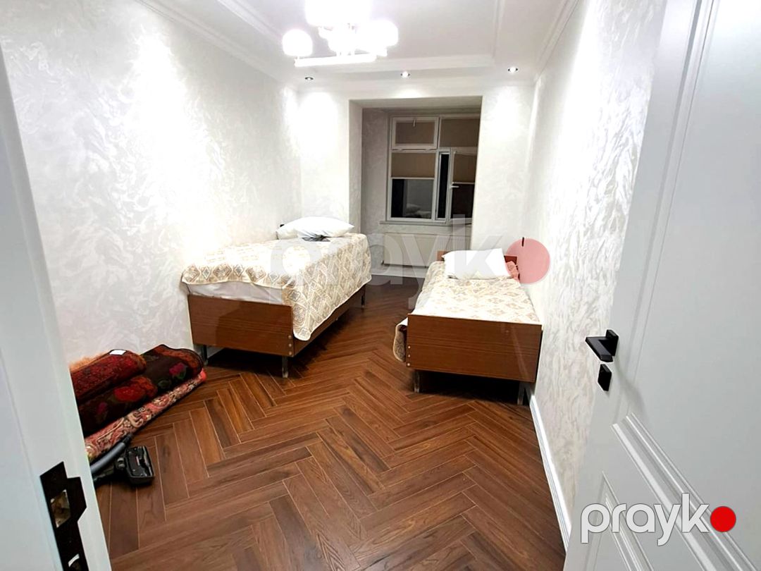 Satılır 3 otaqlı köhnə tikili 90 m² — Mənzil, Bakı (10)