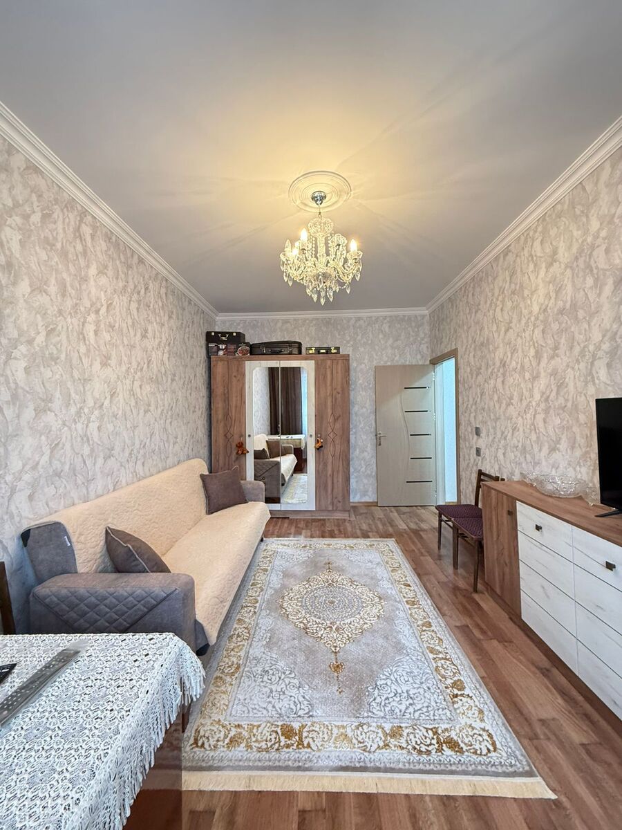 Satılır 1 otaqlı köhnə tikili 45 m² — Mənzil, Bakı (2)
