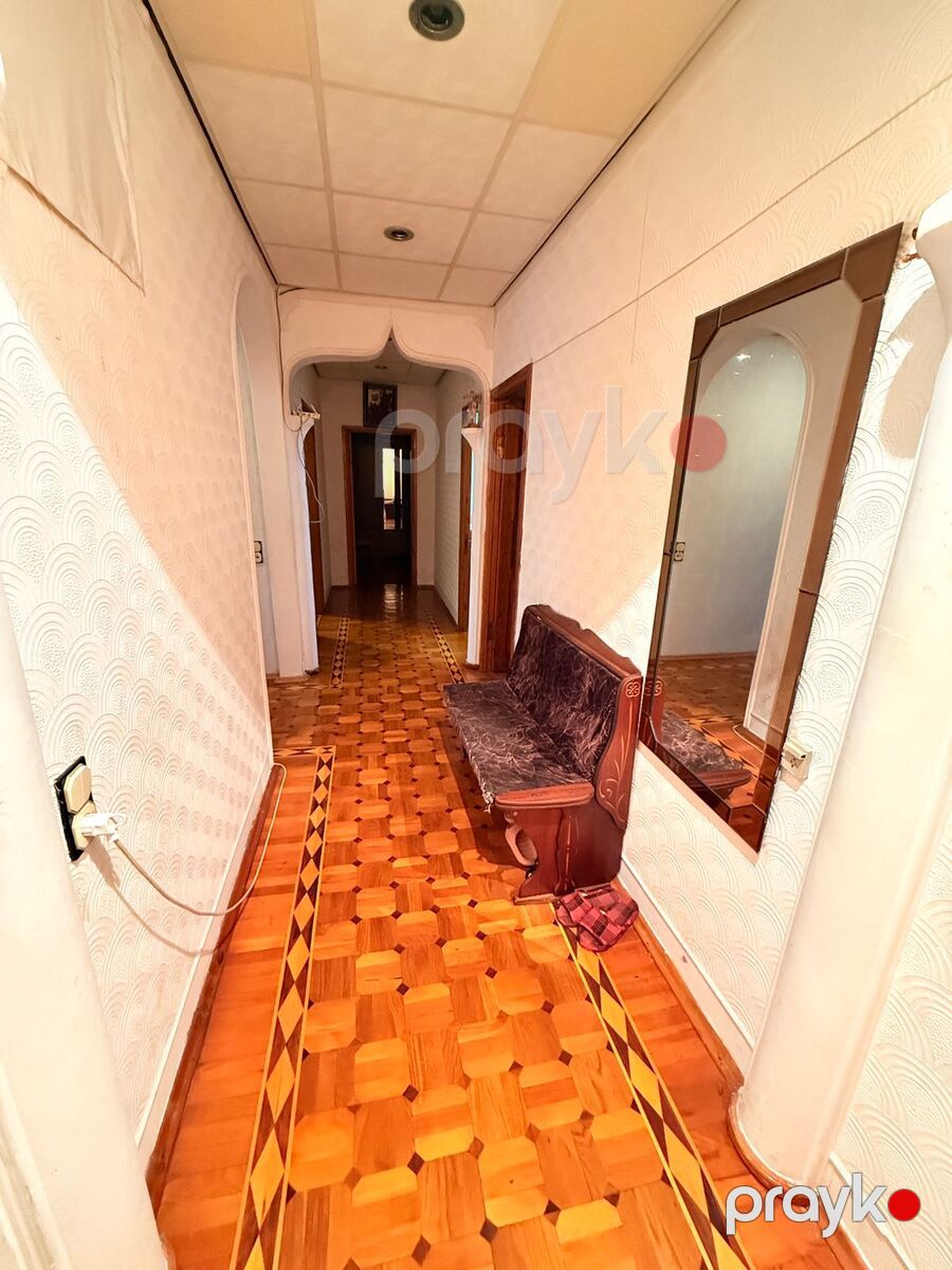 Satılır 5 otaqlı köhnə tikili 130 m² — Mənzil, Bakı (7)