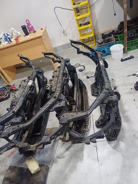 Kia Ceed ekran, radiator, dinamo, kompressor və mühərriki — Bakı