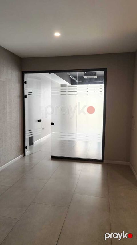 İcarəyə verilir 2 otaqlı ofis 55 m²