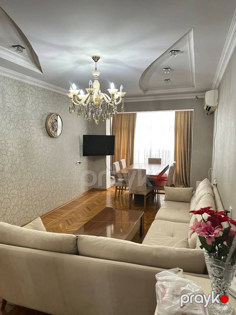 Satılır 3 otaqlı köhnə tikili 85 m²