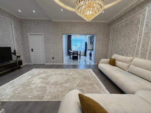 Satılır 2 otaqlı yeni tikili 90 m² — Bakı