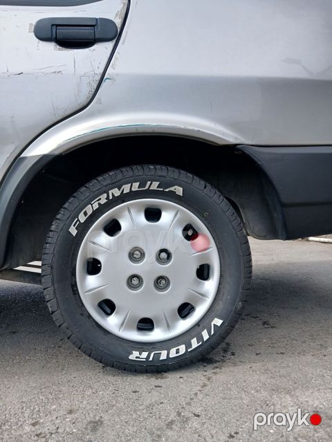 İşlənmiş Şin Formula 215 / 50 / R 13 — Masazır