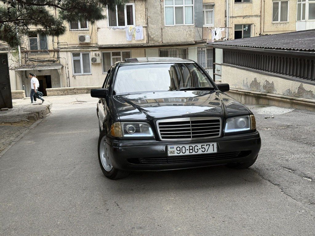 Mercedes C 180, 1.8 L, 1995 il, 244 540 km — Avtomobillər, Bakı