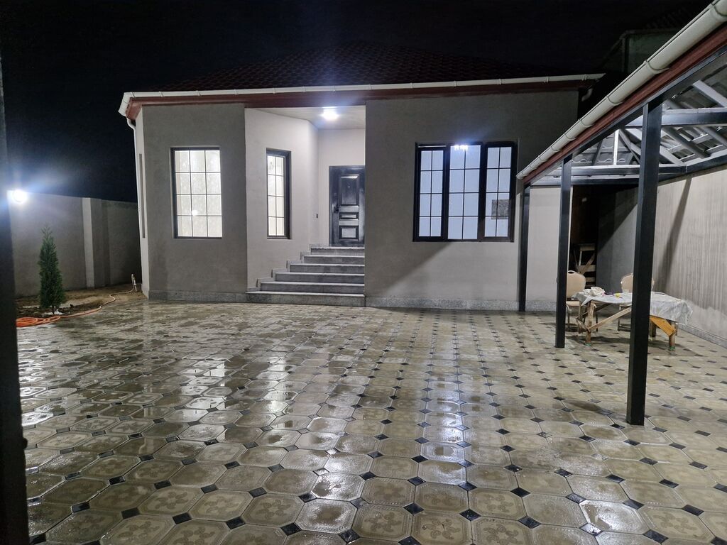 Həyət evi – müstəqil tikili - Tam hasarlanmış, darvazalı həyət — Ev, villa, Bakı (2)