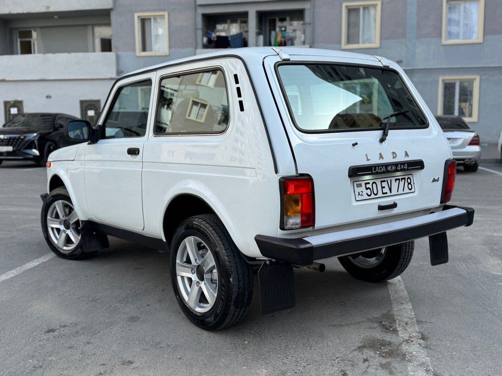 Lada (VAZ) Niva, 1.7 L, 2018 il, 63 000 km — Avtomobillər, Bakı (7)